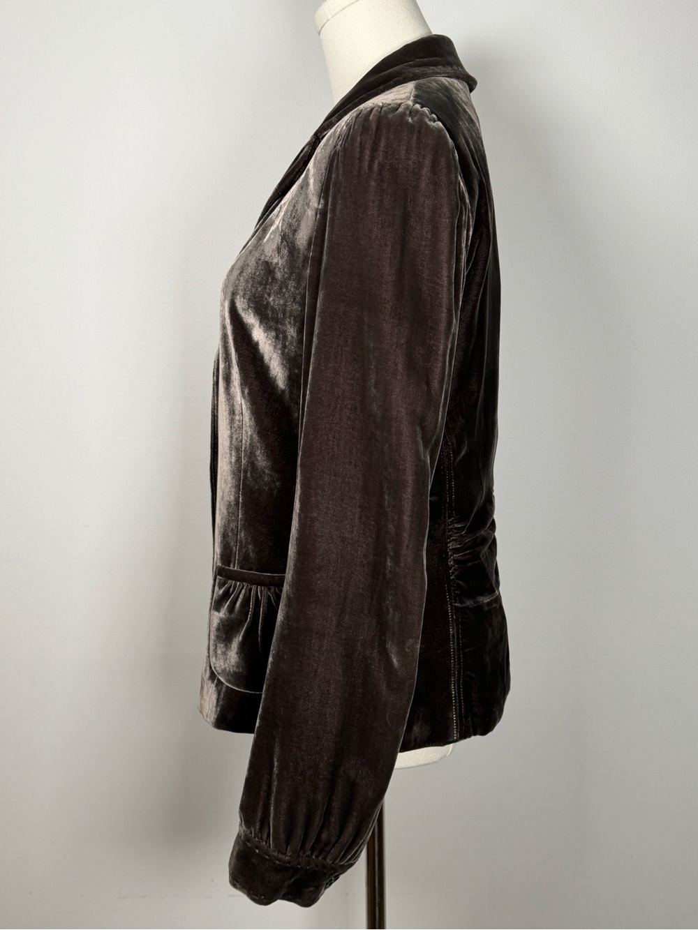 TAHARI Dark Mocha Brown Silk Blend Crushed Velvet Blazer Women’s Size Medium - Picture 8 of 13